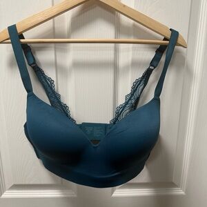 Soma Embliss Wireless J Hook Bra, 38C, Teal, Lace Detail. Racer Back Option